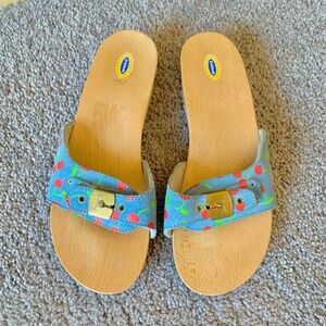 The Original Dr. Scholl’s Blue Suede Cherry Print Sandal Clogs